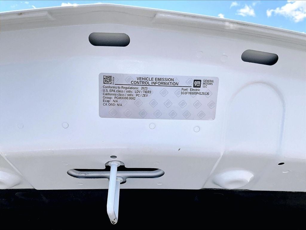 2023 Chevrolet Bolt EUV LT
