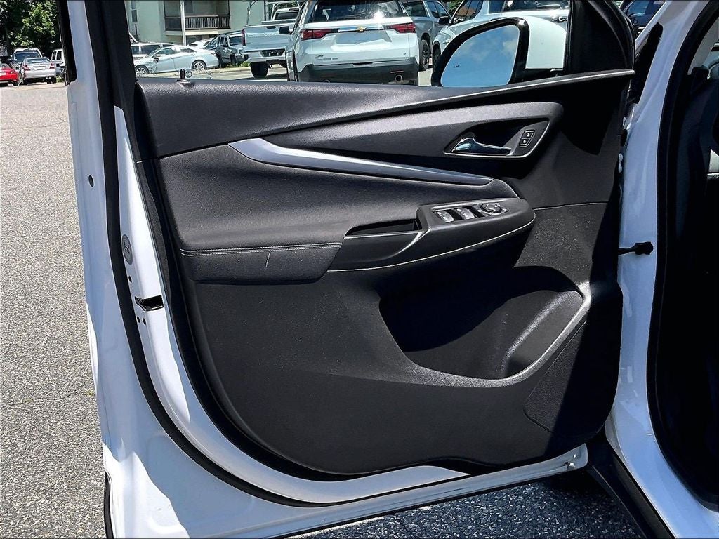 2023 Chevrolet Bolt EUV LT