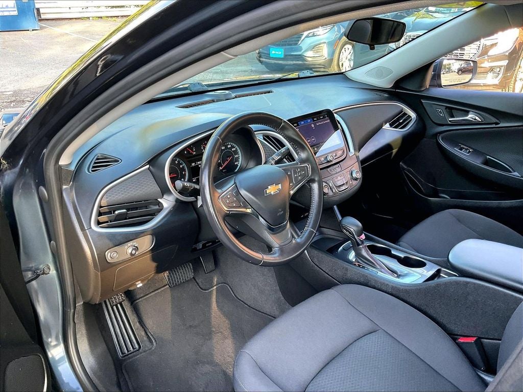 2021 Chevrolet Malibu RS