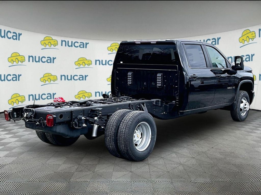 2025 Chevrolet Silverado 3500HD Work Truck