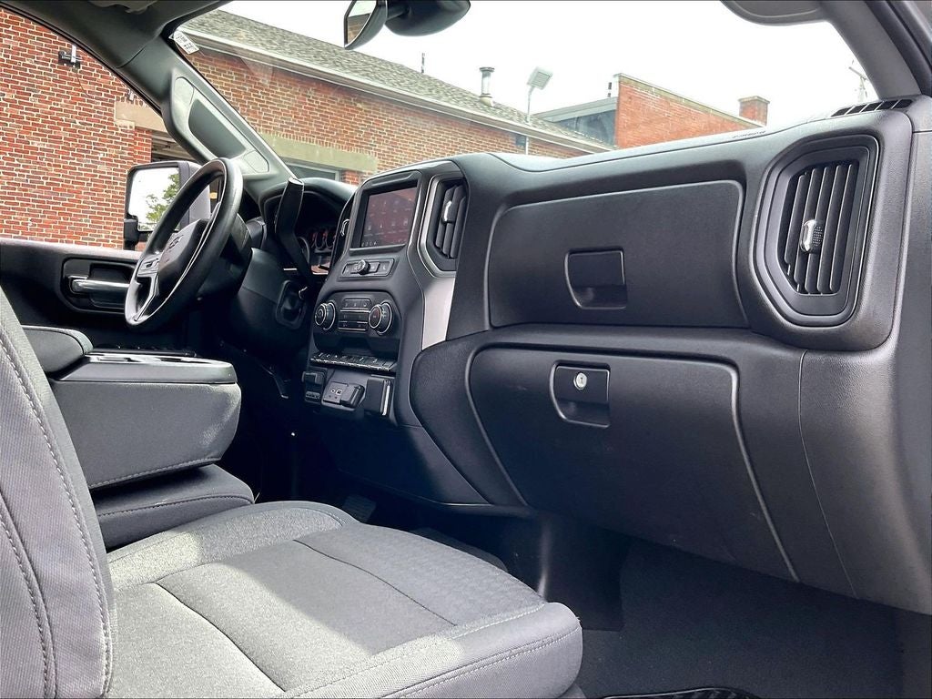 2025 Chevrolet Silverado 2500HD Custom