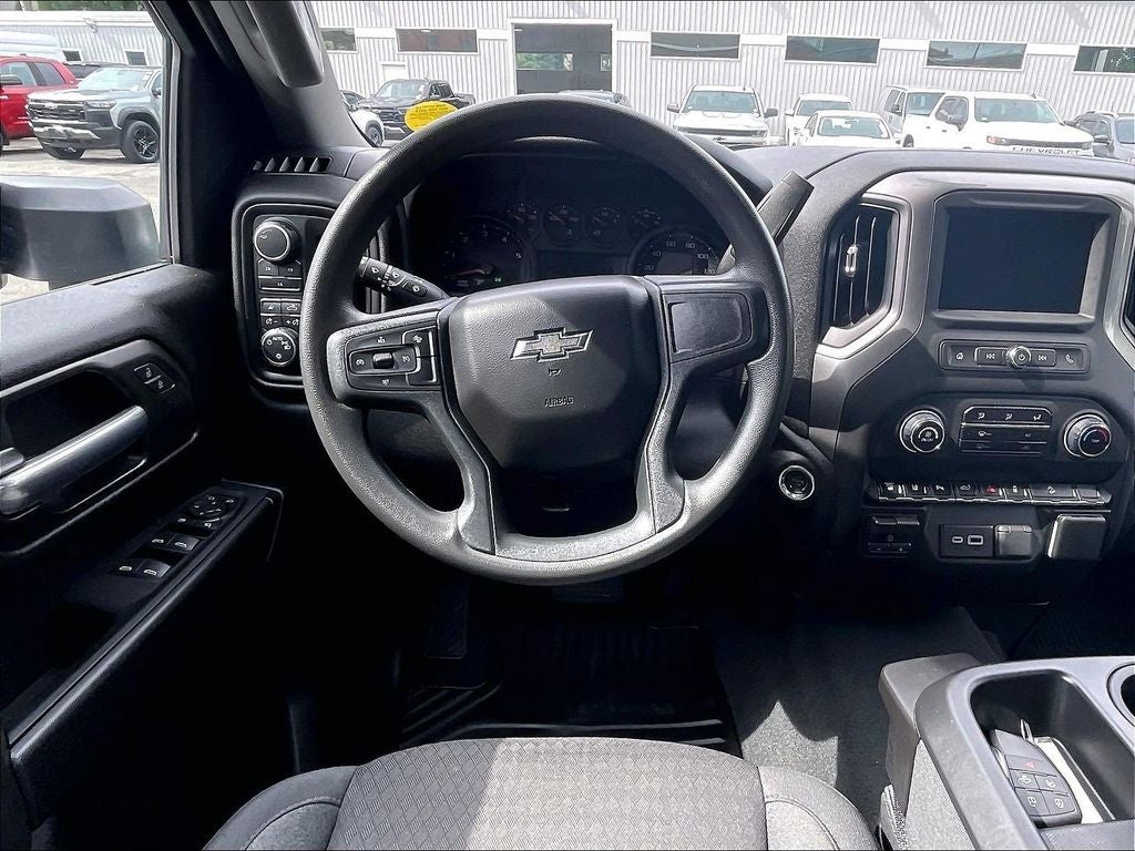 2025 Chevrolet Silverado 2500HD Custom