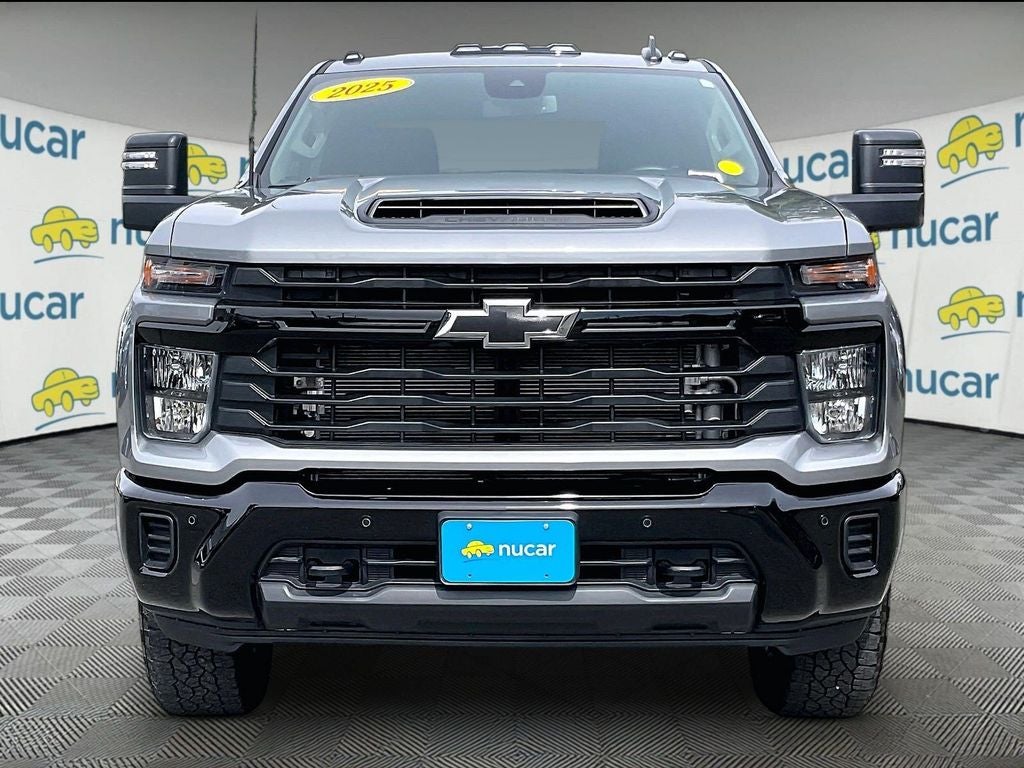 2025 Chevrolet Silverado 2500HD Custom