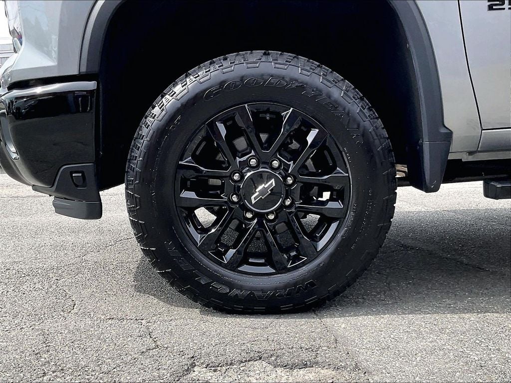 2025 Chevrolet Silverado 2500HD Custom