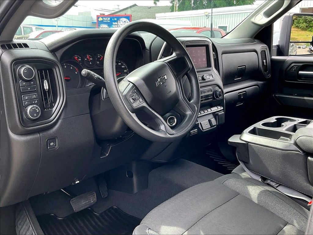 2025 Chevrolet Silverado 2500HD Custom