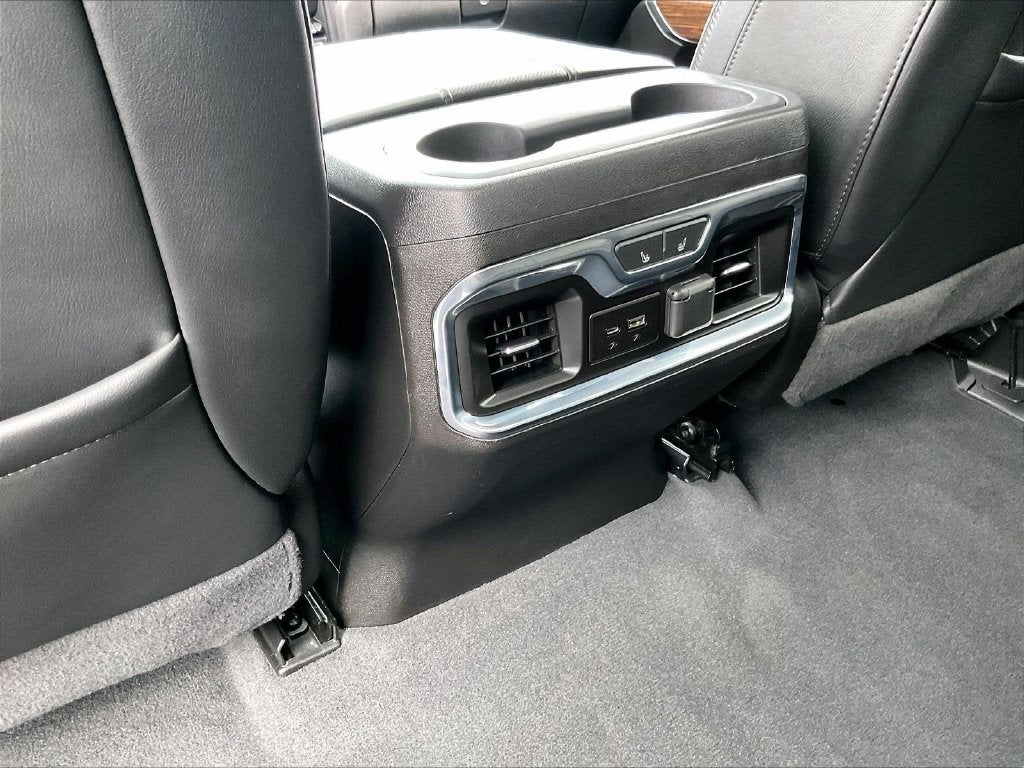 2023 Chevrolet Silverado 3500HD High Country
