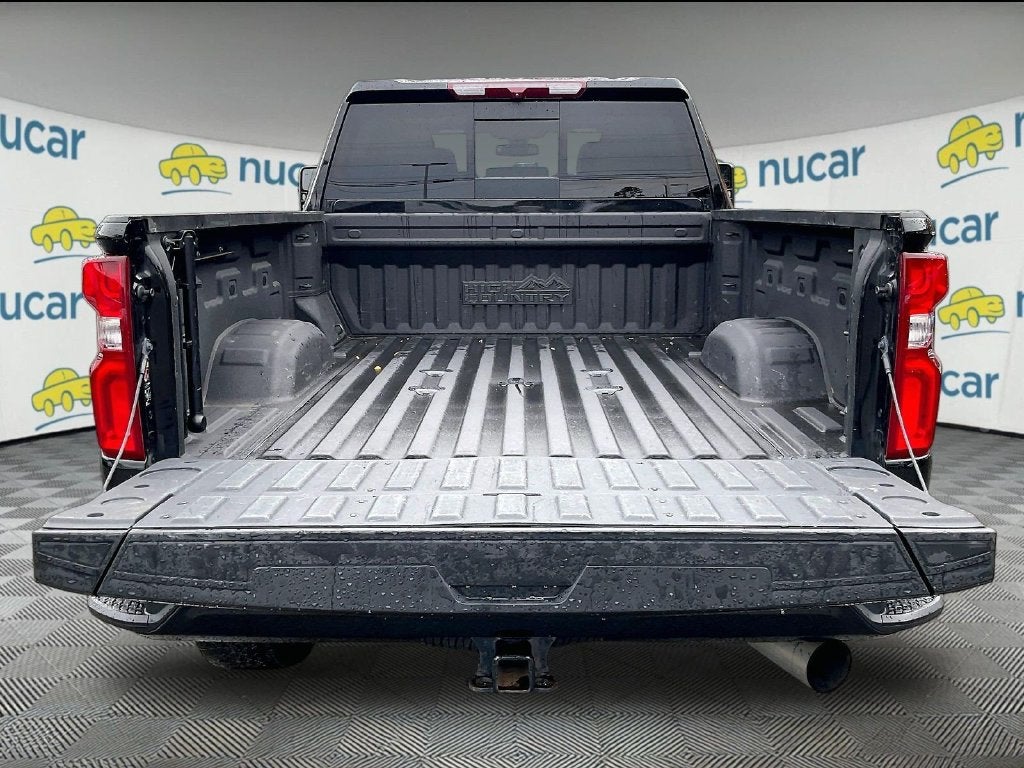 2023 Chevrolet Silverado 3500HD High Country