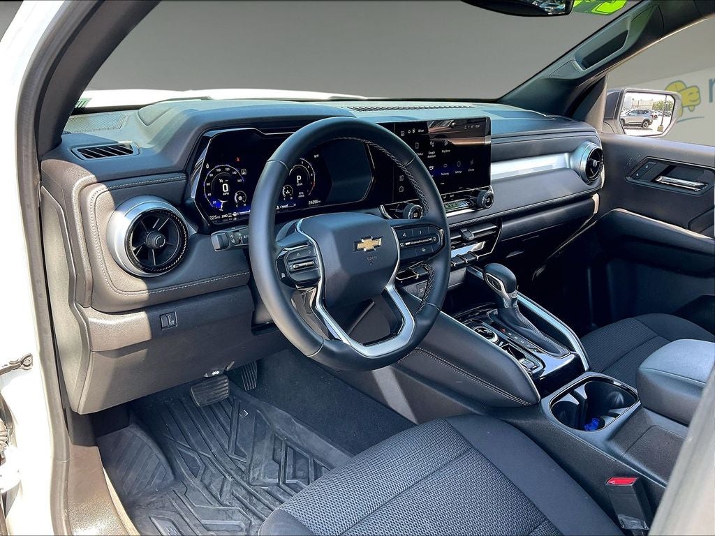 2024 Chevrolet Colorado LT