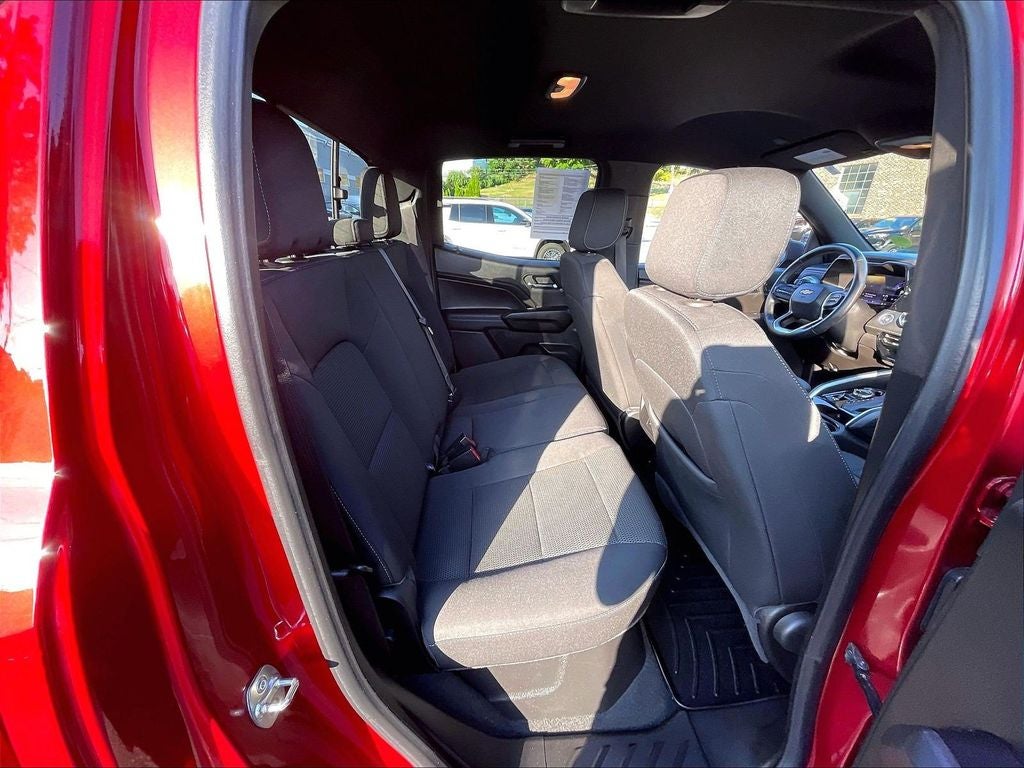 2024 Chevrolet Colorado LT