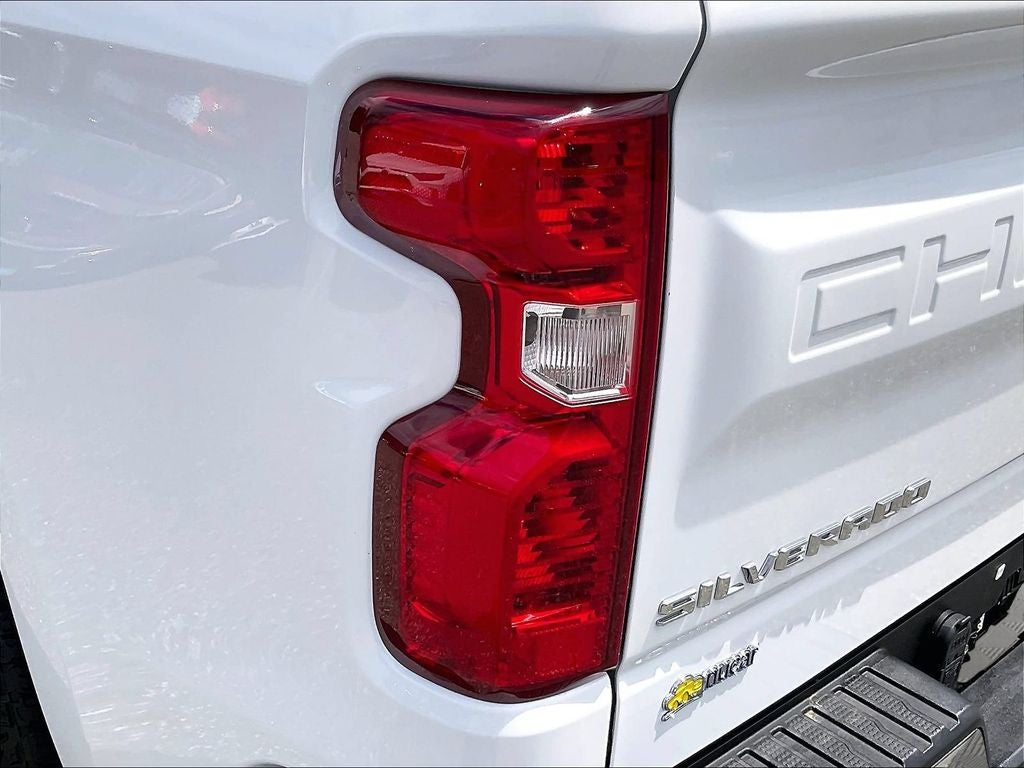 2023 Chevrolet Silverado 1500 LT LT1