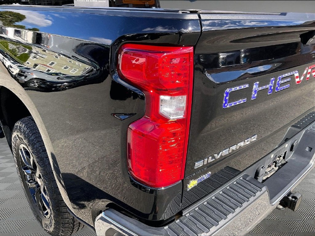 2021 Chevrolet Silverado 1500 LT LT1