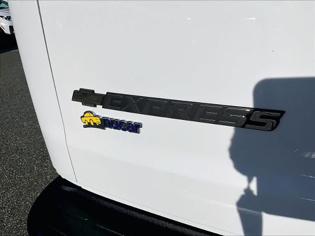 2024 Chevrolet Express Cargo Van RWD 2500 135"