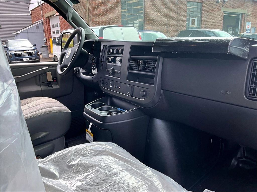 2026 Chevrolet Express 2500 Work Van Cargo