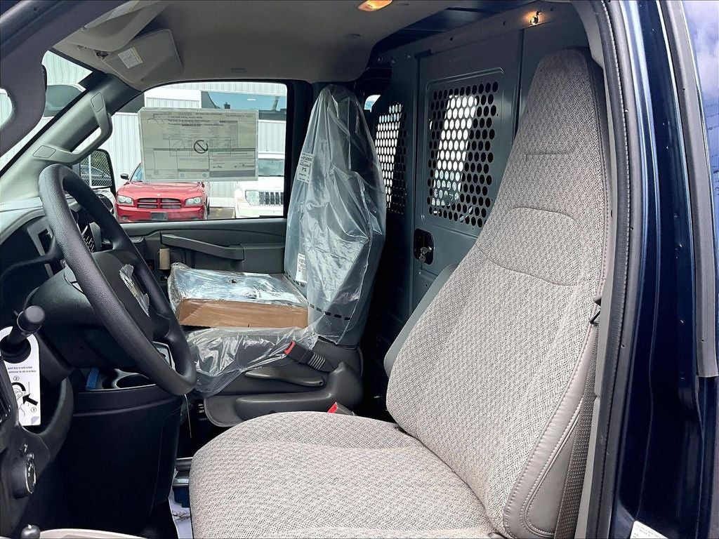 2026 Chevrolet Express 2500 Work Van Cargo