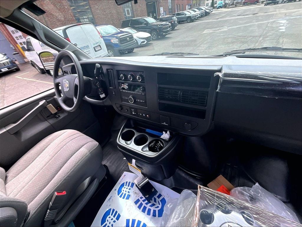 2026 Chevrolet Express 2500 Work Van Cargo