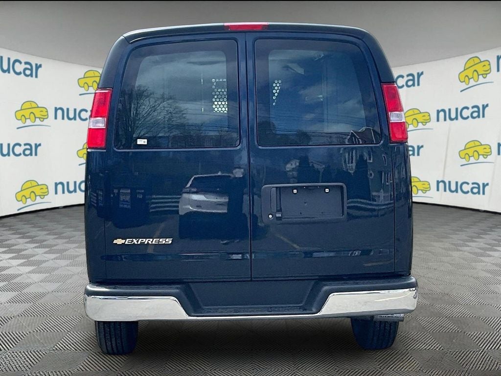 2026 Chevrolet Express 2500 Work Van Cargo