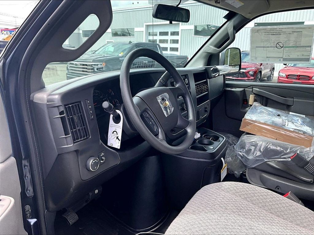 2026 Chevrolet Express 2500 Work Van Cargo