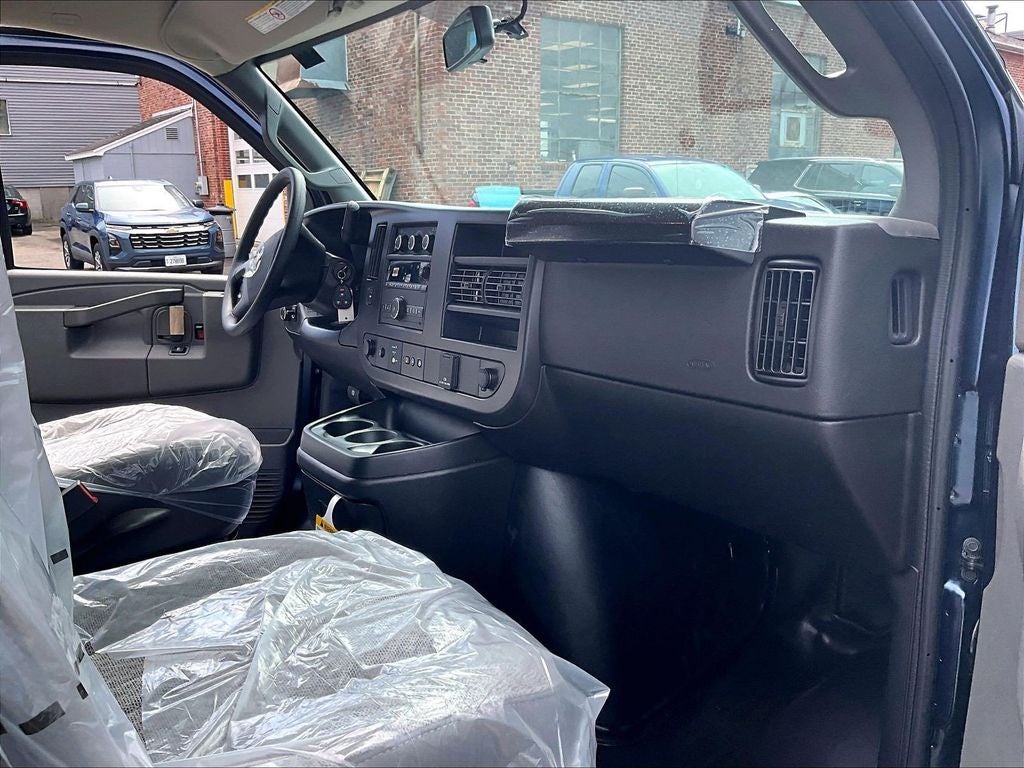 2026 Chevrolet Express 2500 Work Van Cargo
