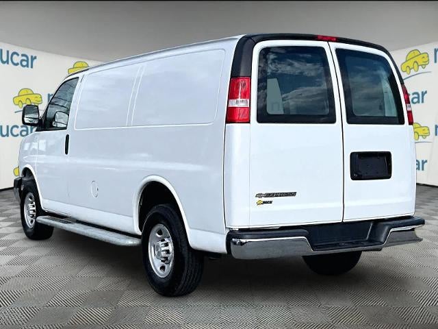 2024 Chevrolet Express Cargo Van RWD 2500 135"