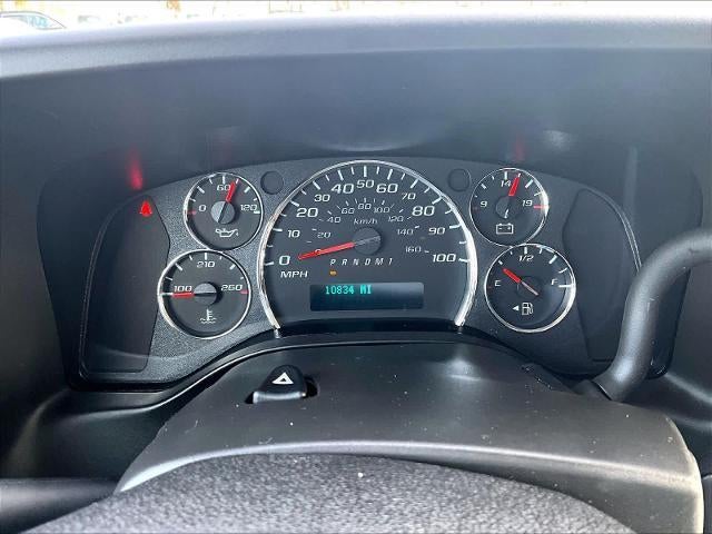 2024 Chevrolet Express Cargo Van RWD 2500 135"
