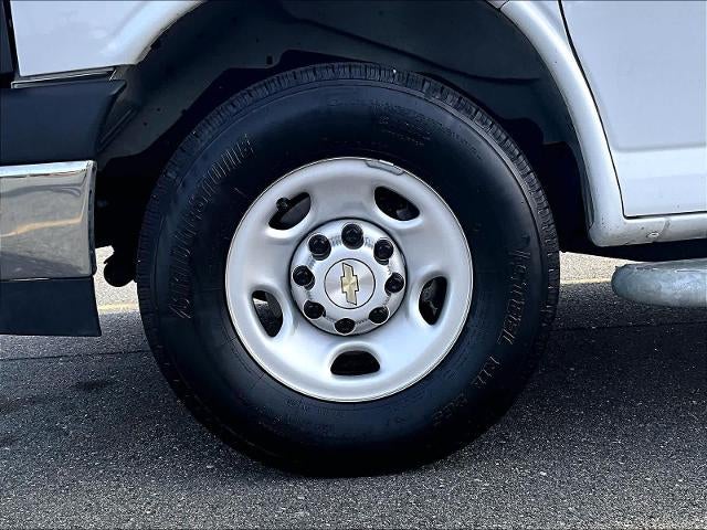 2024 Chevrolet Express Cargo Van RWD 2500 135"