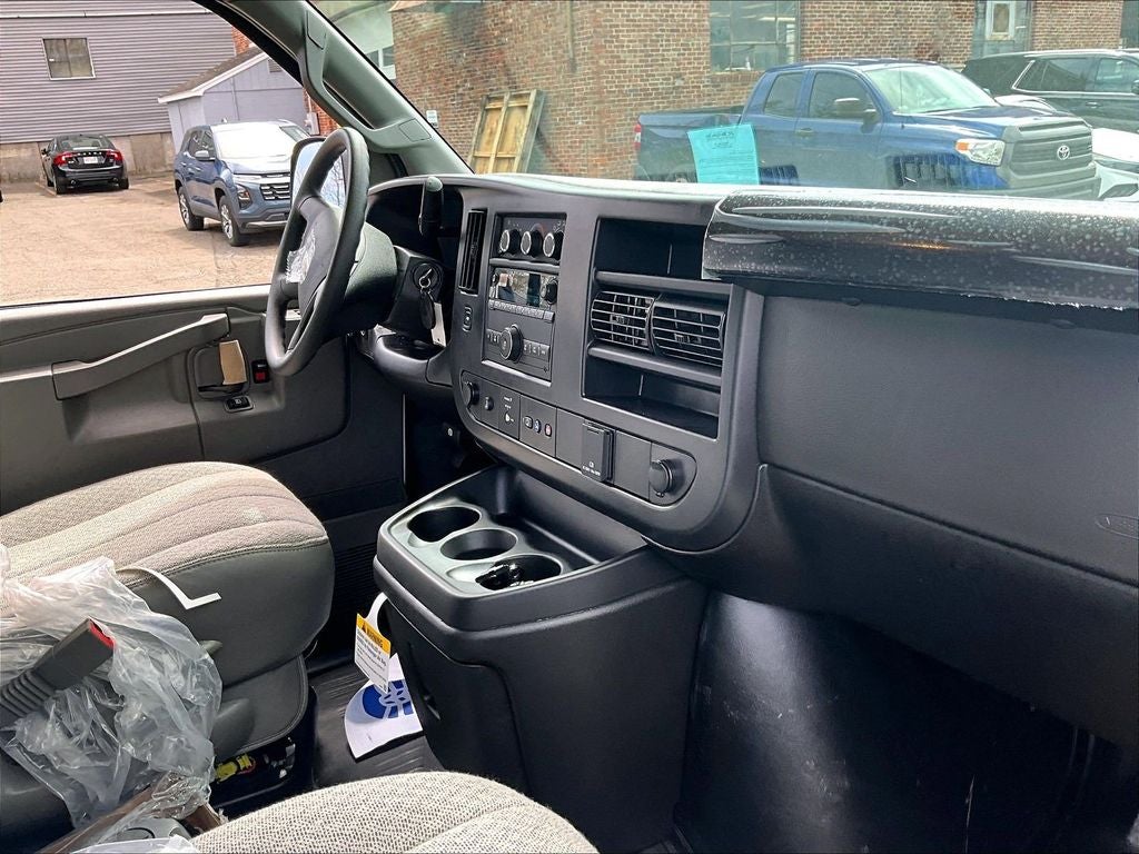 2026 Chevrolet Express 2500 Work Van Cargo