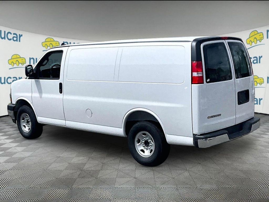 2026 Chevrolet Express 2500 Work Van Cargo