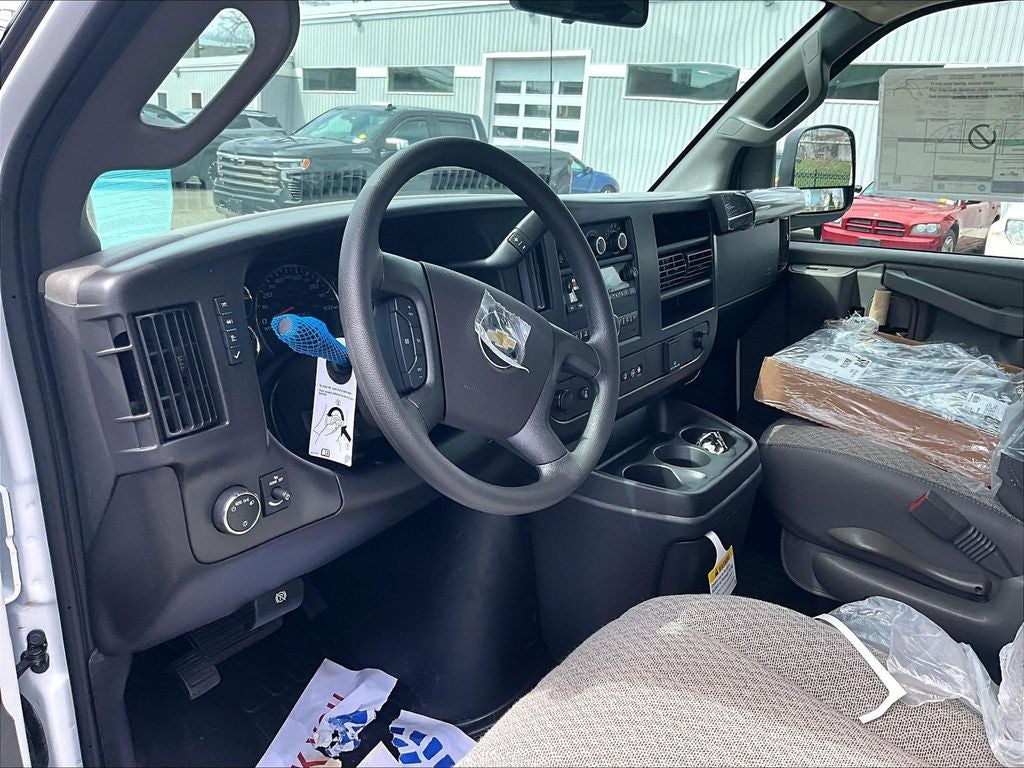2026 Chevrolet Express 2500 Work Van Cargo