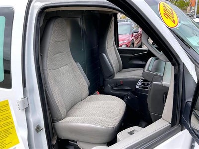 2022 Chevrolet Express Cargo Van RWD 2500 135"