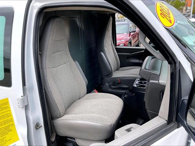 2022 Chevrolet Express Cargo Van RWD 2500 135"