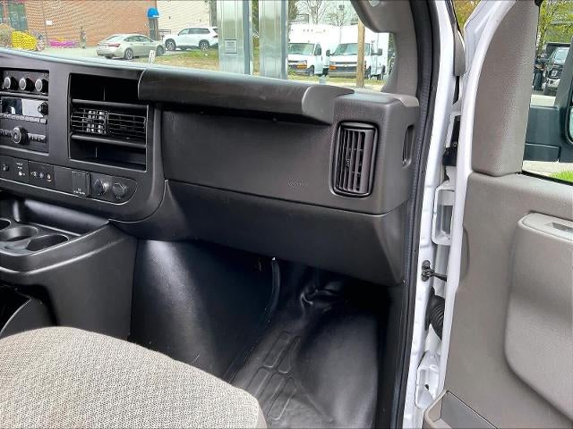 2022 Chevrolet Express Cargo Van RWD 2500 135"