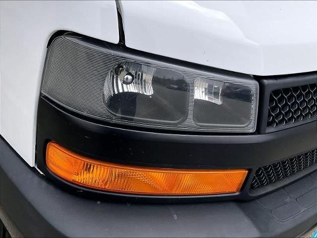 2022 Chevrolet Express Cargo Van RWD 2500 135"