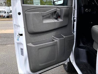 2022 Chevrolet Express Cargo Van RWD 2500 135"