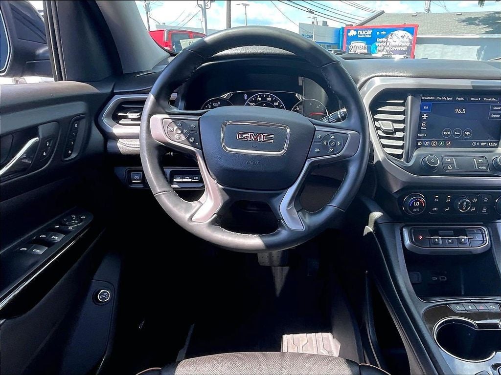 2023 GMC Acadia AT4