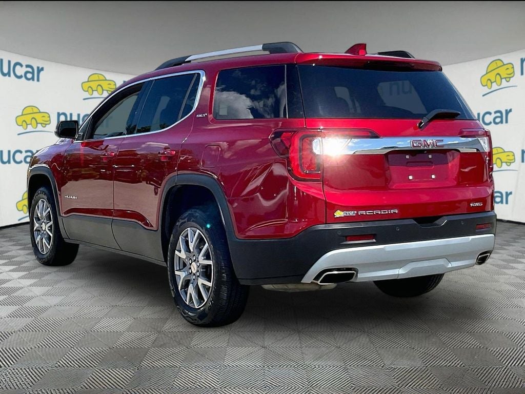 2022 GMC Acadia SLT