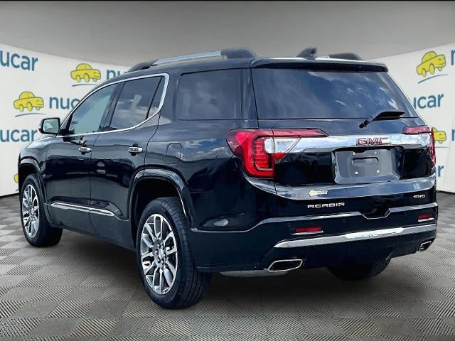 2023 GMC Acadia Denali
