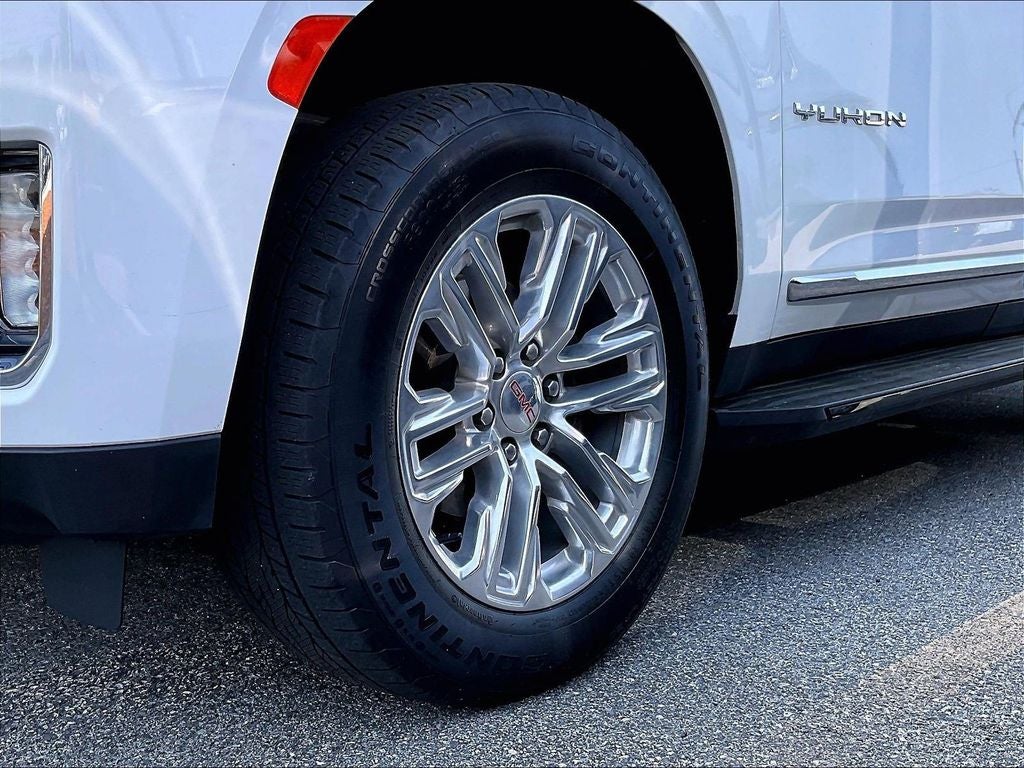 2023 GMC Yukon SLT