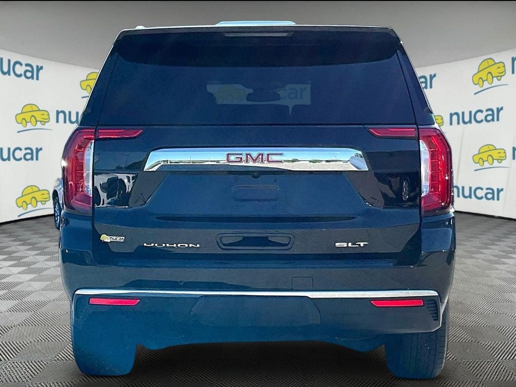 2023 GMC Yukon SLT