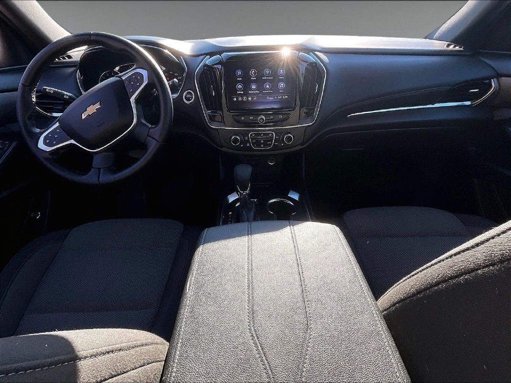 2024 Chevrolet Traverse Limited LT Cloth