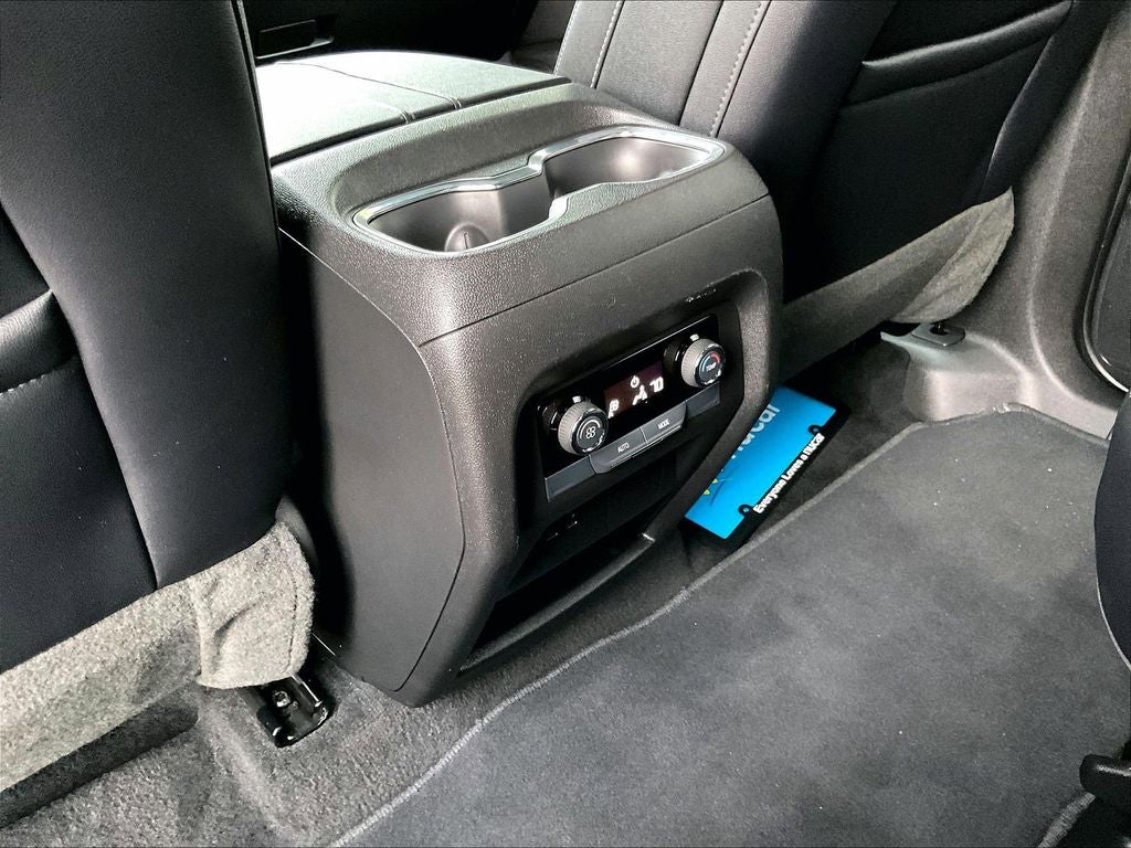 2026 Chevrolet Traverse LT 2LT