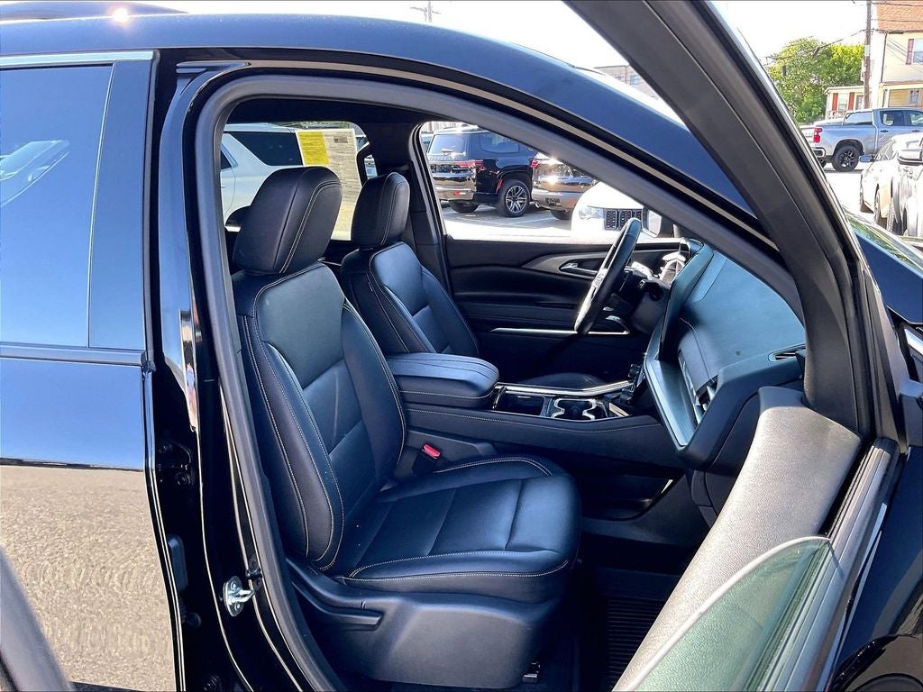 2024 Chevrolet Traverse LT 2LT