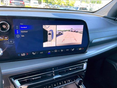 2024 Chevrolet Traverse LT 2LT