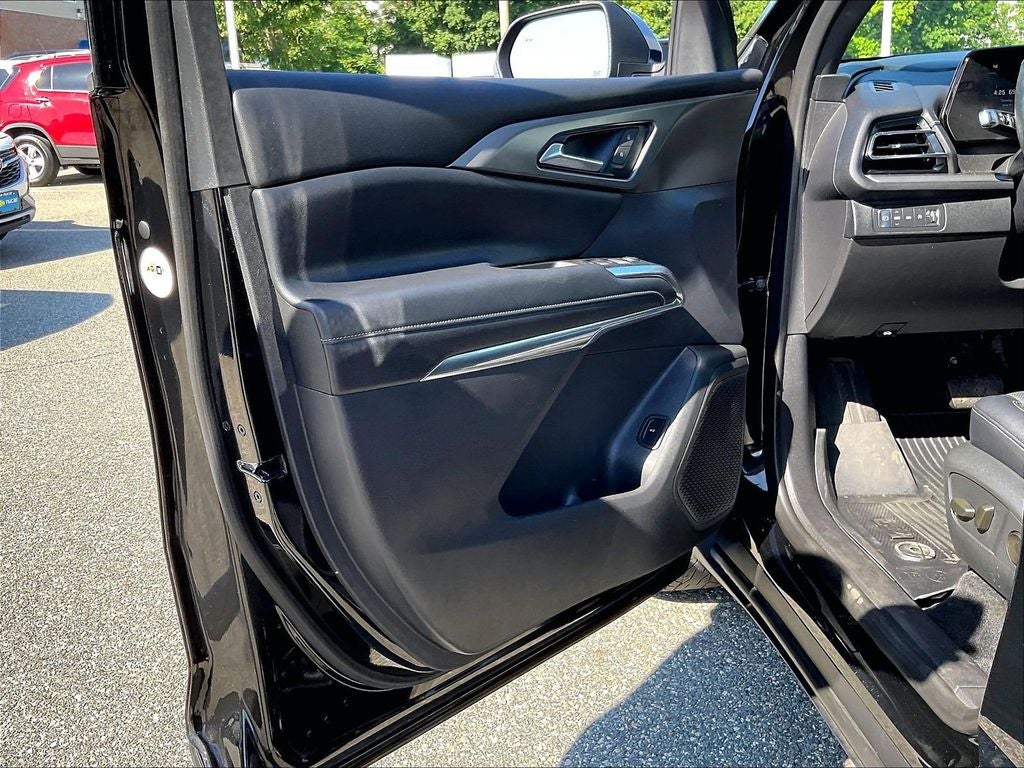 2024 Chevrolet Traverse LT 2LT