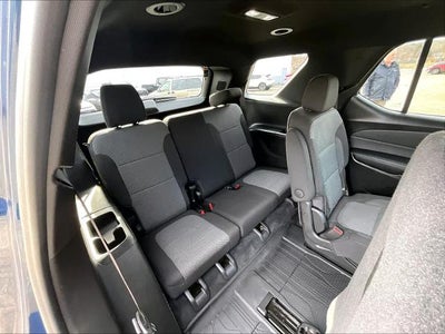2022 Chevrolet Traverse LT Cloth