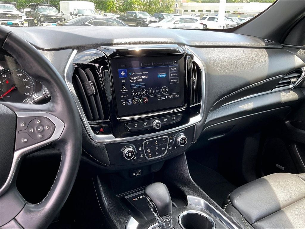 2023 Chevrolet Traverse LT Leather