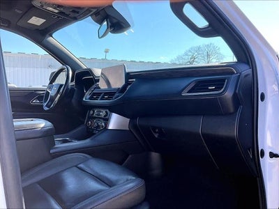 2023 Chevrolet Suburban LT