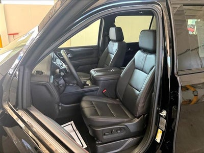 2024 Chevrolet Suburban RST