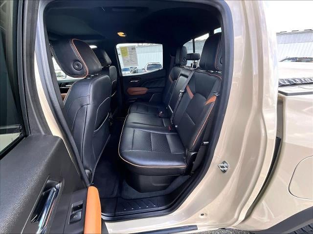 2023 GMC Canyon 4WD AT4