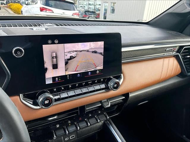 2023 GMC Canyon 4WD AT4