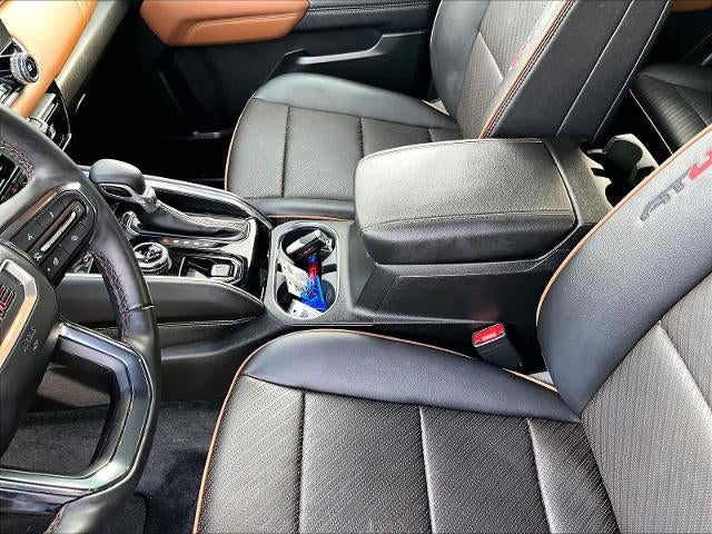 2023 GMC Canyon 4WD AT4
